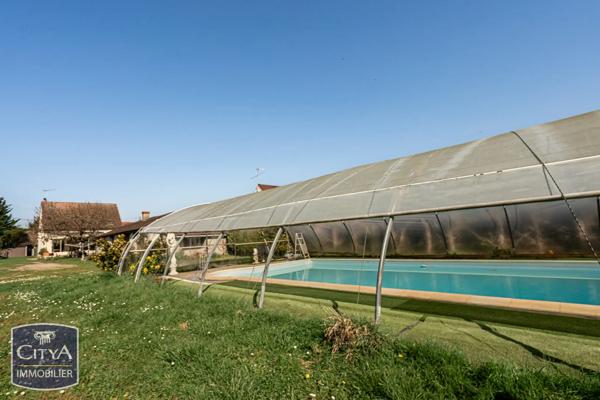 Maison à vendre 6 pièces 127.92m² Meung-sur-Loire (45130)