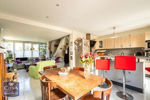Maison à vendre 6 pièces 127.92m² Meung-sur-Loire (45130)