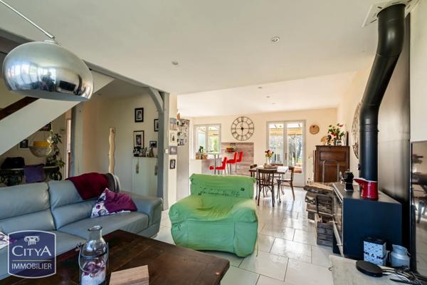 Maison à vendre 6 pièces 127.92m² Meung-sur-Loire (45130)