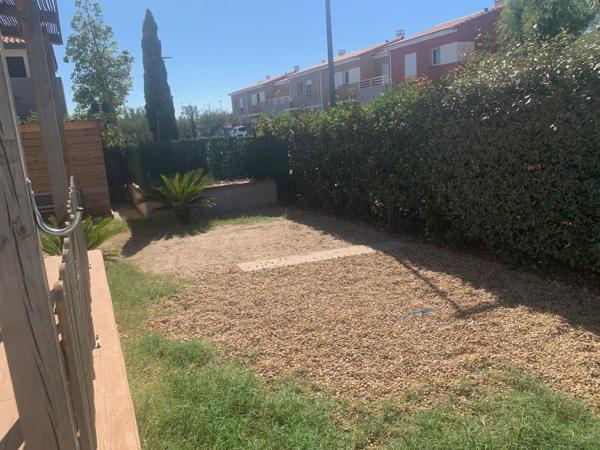 Location                                                      Villa
                        
                     4 pièces                      88 m2                     à Claira