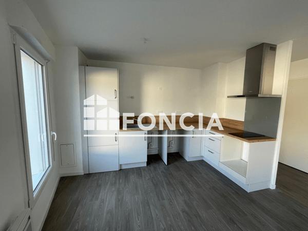 Location Appartement 2 pièces 44.18 m² - RUE JEAN HYACINTHE VINCENT Sotteville Les Rouen 76300