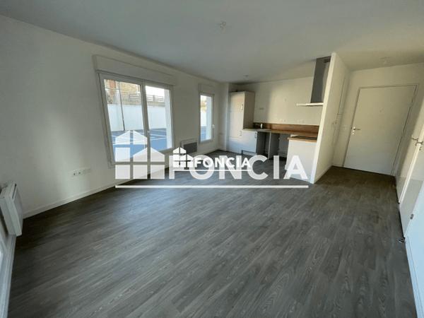 Location Appartement 2 pièces 44.18 m² - RUE JEAN HYACINTHE VINCENT Sotteville Les Rouen 76300