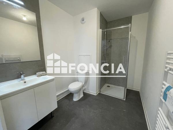 Location Appartement 2 pièces 44.18 m² - RUE JEAN HYACINTHE VINCENT Sotteville Les Rouen 76300