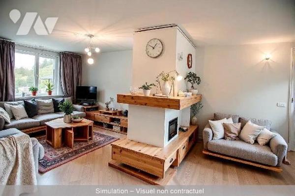 Avenue Louis Pierre Laroque, proximité marché Casanova.
Construite en 1996, maison familiale d...