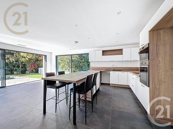 Maison à vendre  6 pièces - 193,07 m2 FABREGUES - 34