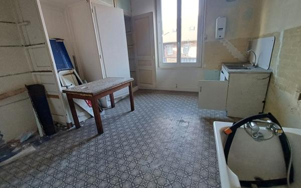 Appartement à vendre    3 pièces • 145 m2 Péronne
