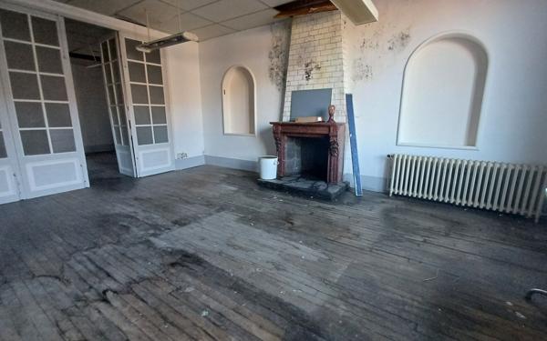 Appartement à vendre    3 pièces • 145 m2 Péronne