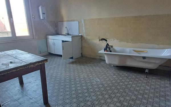 Appartement à vendre    3 pièces • 145 m2 Péronne