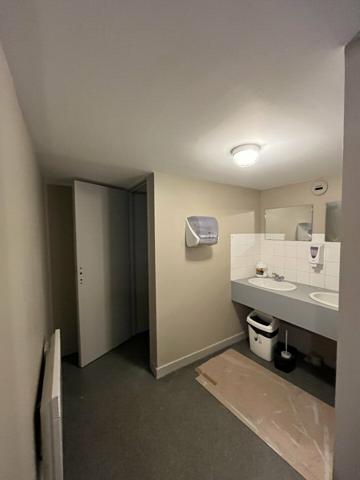 DISSAY - BUREAUX RENOVÉS A LOUER 366 m² - Situés dans la ZAE de la Belardière