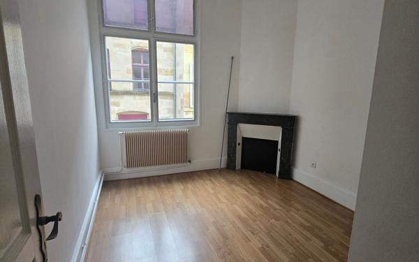 Appartement à louer    2 pièces • 40,93 m2 Bar-le-Duc