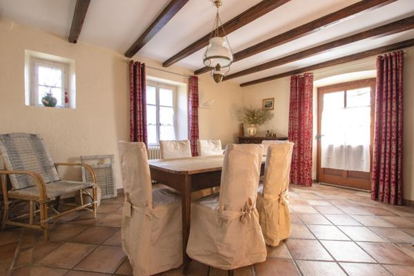 Vente Villa246 m² - 8 Pièces - FILLINGES (74250)
