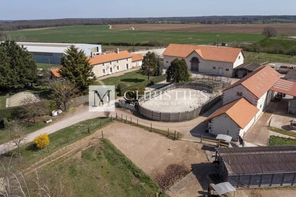 Vente domaine équestre près de Poitiers