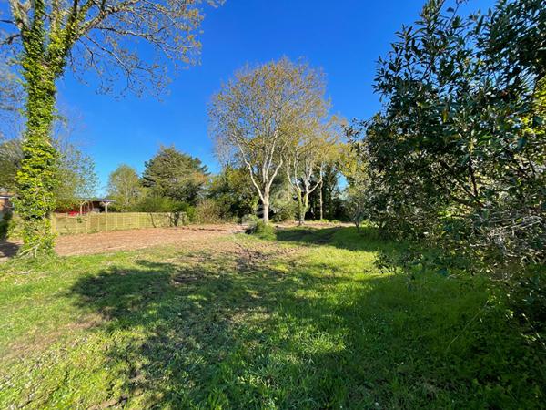 Terrain a batir a Sarzeau secteur de Landrezac de 569 m2 - plage a pied