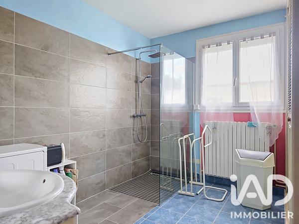 Maison à vendre 7 pièces 204,19 m² Charmoy
