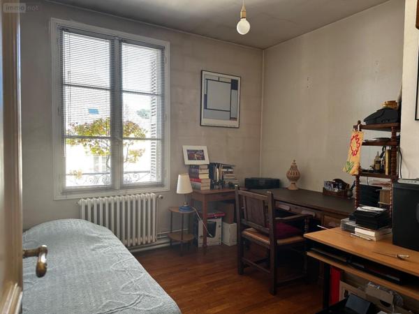 Maison de ville à vendre à Chinon dans l'Indre-et-Loire (37500), ref : 37049-83   
CENTRE