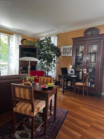 Maison de ville à vendre à Chinon dans l'Indre-et-Loire (37500), ref : 37049-83   
CENTRE