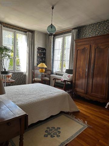 Maison de ville à vendre à Chinon dans l'Indre-et-Loire (37500), ref : 37049-83   
CENTRE