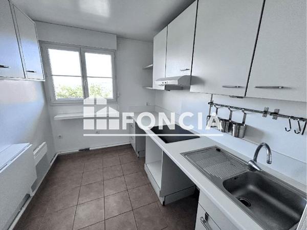 Location Appartement 3 pièces 67.19 m² - 4 RUE COLETTE Rueil Malmaison 92500