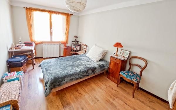 Maison à vendre    3 pièces •  Valensole