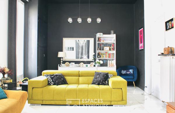 Élégante bourgeoise contemporaine