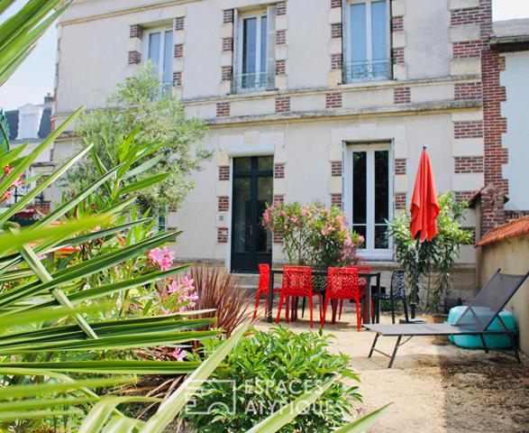 Élégante bourgeoise contemporaine