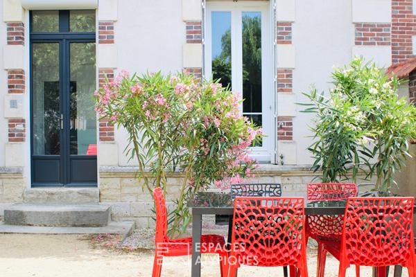 Élégante bourgeoise contemporaine