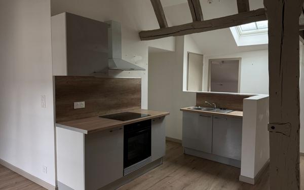 Appartement à louer    4 pièces •  Tours