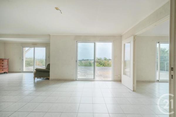 Maison à vendre  6 pièces - 212 m 2   BARNEVILLE CARTERET  - 50