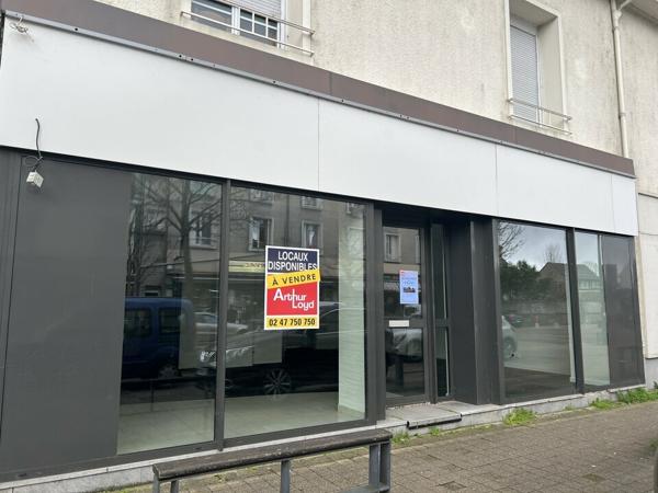 SAINT PIERRE DES CORPS BUREAUX A VENDRE 70 M² AXE TRAVERSANT ET PARKINGS