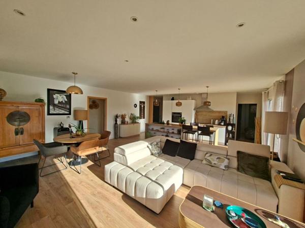 Maison  4 pièce(s) 107 m2