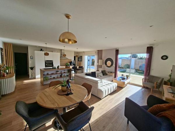 Maison  4 pièce(s) 107 m2