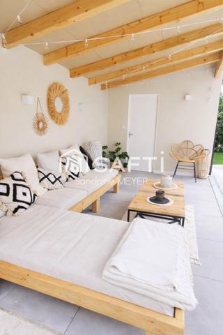 Magnifique maison avec piscine, garage double