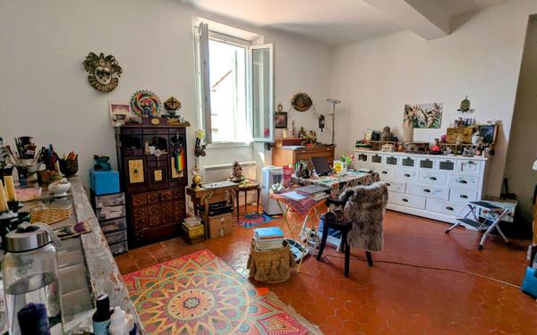 Maison à vendre    6 pièces •  Puget-Ville