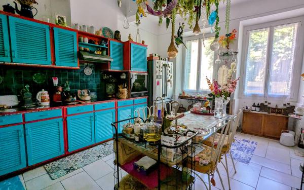 Maison à vendre    6 pièces •  Puget-Ville