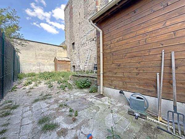 ALERTE INVESTISSEMENT proche Gare !! Appartement loué !!