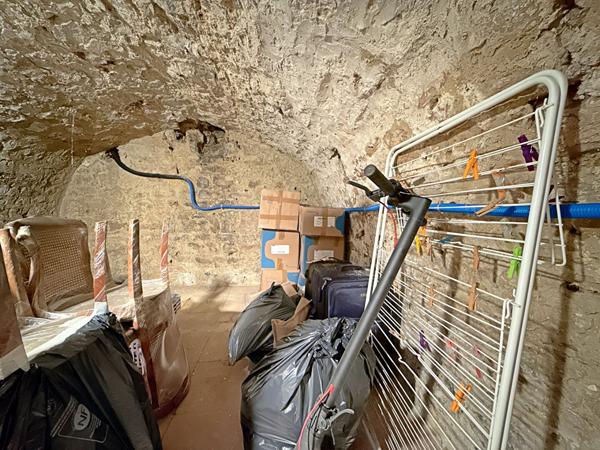 ALERTE INVESTISSEMENT proche Gare !! Appartement loué !!