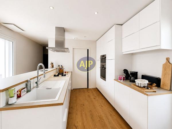 Vente maison Saint Jean De Monts : 349 838 € - AJP Immobilier Saint-Jean-de-Monts