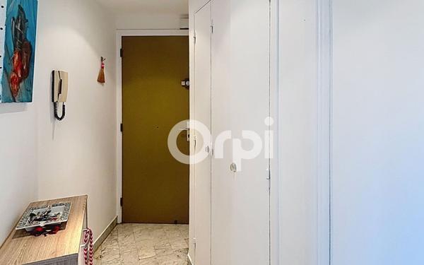 Appartement à vendre    2 pièces • 38,59 m2 Antibes