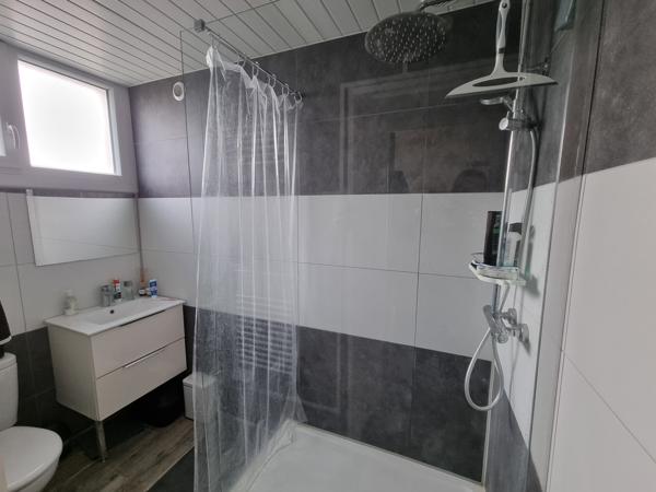 Maison mitoyenne 77 m² 2 chambres