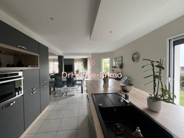 Maison à vendre 6 pièces de 146 m²