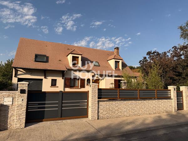 EXCLUSIVITÉ  Maison familiale 7 pièces 143m², jardin et garage, Mennecy