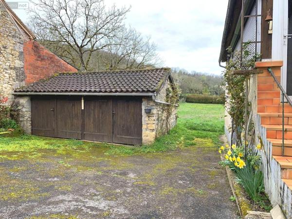 Maison à vendre à Gourdon dans le Lot (46300), ref : 46041/443