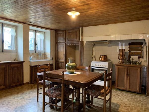 Maison à vendre à Gourdon dans le Lot (46300), ref : 46041/443