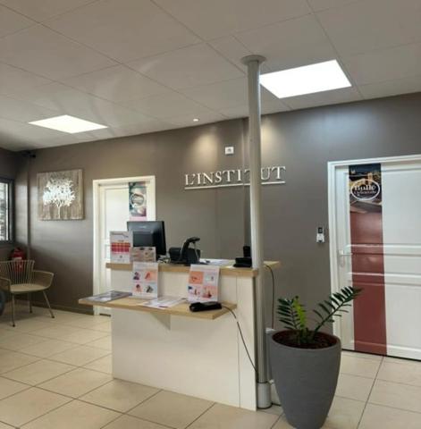 Cayenne et Matoury – Deux instituts de beauté à céder, ensemble ou séparément