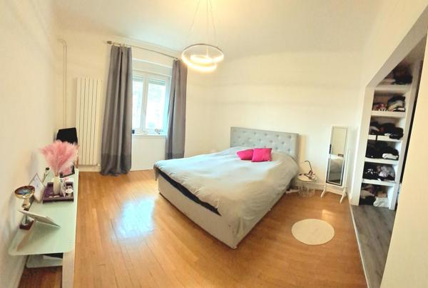 Spacieuse maison de caractère 5 chambres.