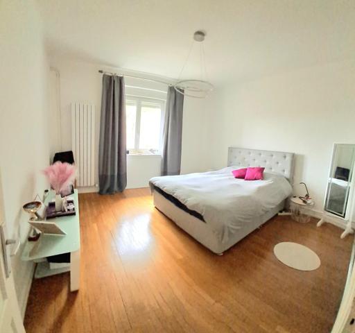 Spacieuse maison de caractère 5 chambres.