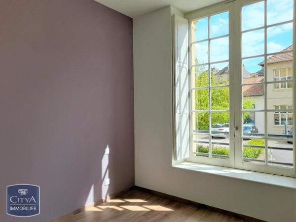 Appartement à louer 4 pièces 97.15m²