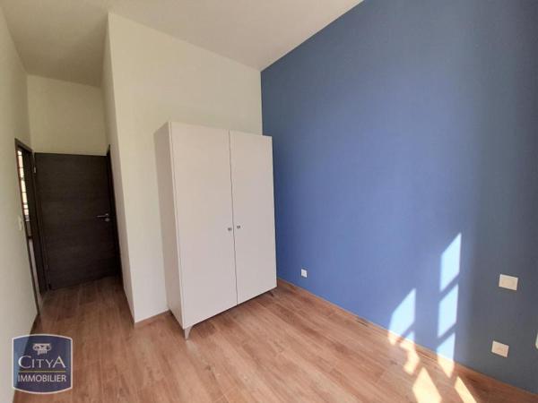 Appartement à louer 4 pièces 97.15m²
