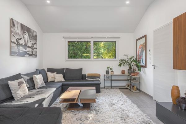 Vente Maison de luxe Divonne-les-Bains 7 Pièces 189 m²