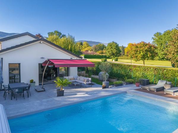 Vente Maison de luxe Divonne-les-Bains 7 Pièces 189 m²